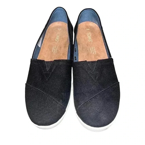 TOMS Black Coated Canvas Women's Classic New Without Box - Picture 1 of 3
